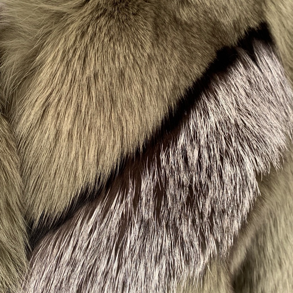 Gorgeous Fox Fur color block coat S fits like M - Picture 4 of 7